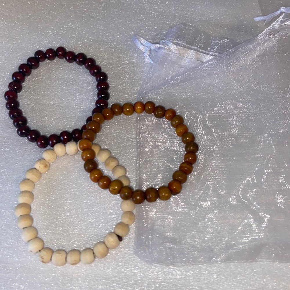 Boutique Wood Bead Stretch Bracelet Set in Bag New